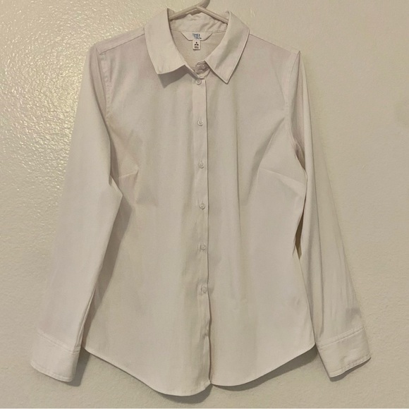 Time and Tru Tops - Time & Tru White Button Up Shirt Size Small